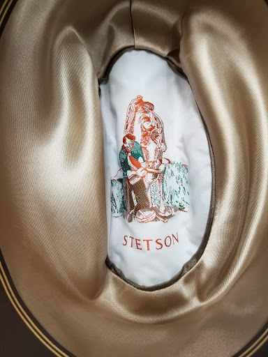 Furniture Store «Furniture Marketplace», reviews and photos, 300 Biltmore Dr, Fenton, MO 63026, USA