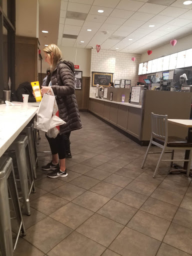 Fast Food Restaurant «Chick-fil-A», reviews and photos, 434 Woodbridge Center Dr, Woodbridge, NJ 07095, USA