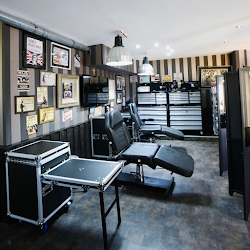 Studio 86 Tattoo & Barber Shop & Friseur