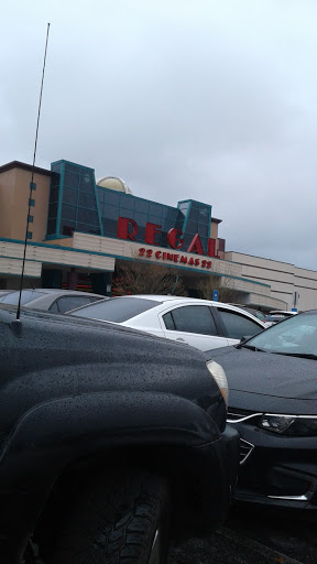 Movie Theater «Regal Cinemas 22 @ Austell», reviews and photos, 2480 East-West Connector, Austell, GA 30106, USA