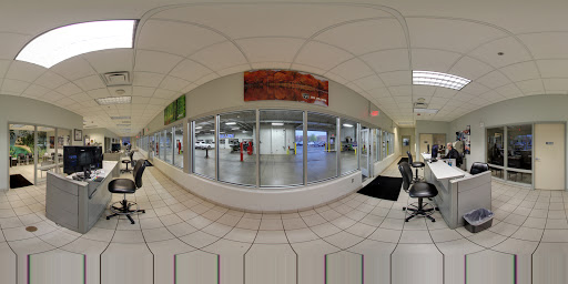 Jeep Dealer «Golling Chrysler Dodge Jeep Ram», reviews and photos, 2405 S Telegraph Rd, Bloomfield Hills, MI 48302, USA