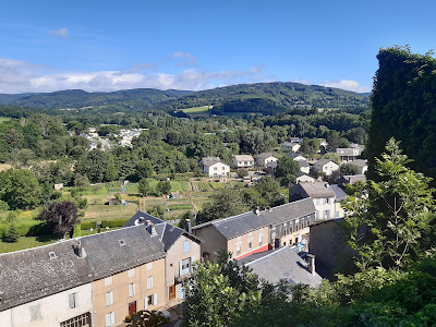 Aire de camping car La Salvetat sur Agout à La Salvetat-sur-Agout