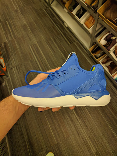 Department Store «Nordstrom Rack at Colonies Crossroads», reviews and photos, 1301 E 19th St, Upland, CA 91784, USA