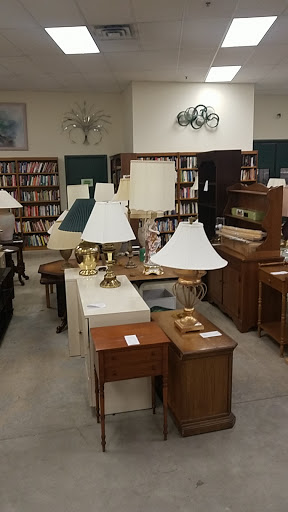 Used Furniture Store «Society of St. Vincent de Paul», reviews and photos, 1705 E Jericho Turnpike, Huntington, NY 11743, USA