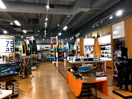 Marine Supply Store «West Marine», reviews and photos, 17641 Biscayne Blvd, Aventura, FL 33160, USA