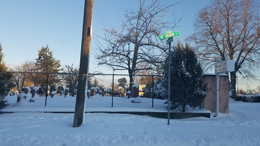 Funeral Home «Rose City Cemetery», reviews and photos, 5625 NE Fremont St, Portland, OR 97213, USA