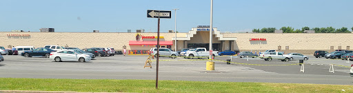 South Mall, 3300 Lehigh St, Allentown, PA 18103, USA, 