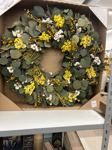 Home Goods Store «Tuesday Morning», reviews and photos, 1614 Norton Rd, Stow, OH 44224, USA