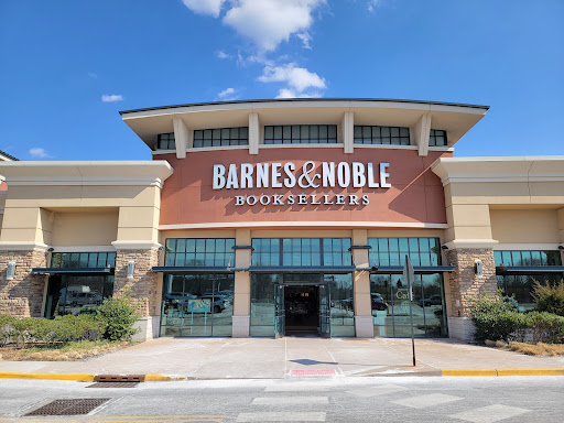 Book Store «Barnes & Noble», reviews and photos, 112 Eisenhower Pkwy, Livingston, NJ 07039, USA