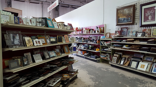 Thrift Store «The Salvation Army Family Store & Donation Center», reviews and photos