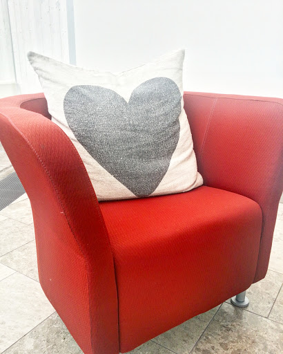 Jewelry Store «Borsheims Fine Jewelry», reviews and photos, 120 Regency Pkwy, Omaha, NE 68114, USA