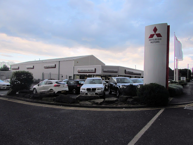 Riverside Mitsubishi (Service Centre) and Riverside Approved Used Open Times