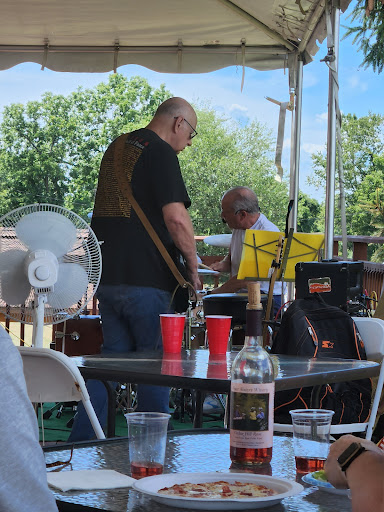 Winery «Four Sisters Winery», reviews and photos, 783 County Road 519, Belvidere, NJ 07823, USA