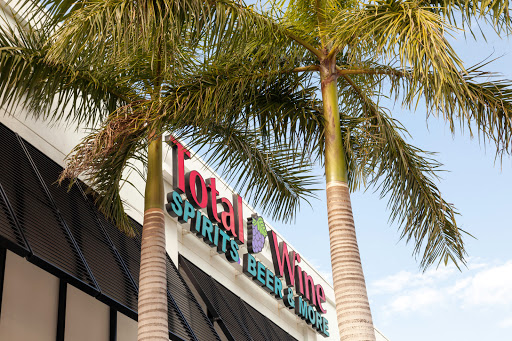 Arena Shops, 14750 Biscayne Blvd, North Miami, FL 33181, USA, 