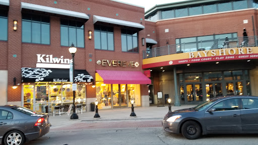 Shopping Mall «Bayshore Town Center», reviews and photos, 5800 N Bayshore Dr, Glendale, WI 53217, USA