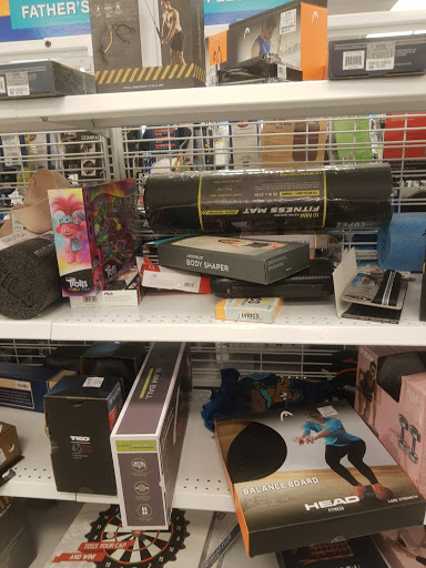 Clothing Store «Ross Dress for Less», reviews and photos, 1931 E Main St, Spartanburg, SC 29307, USA