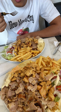 Plats et boissons du Restaurant de hamburgers Burger Malak à Nogent-le-Rotrou - n°3