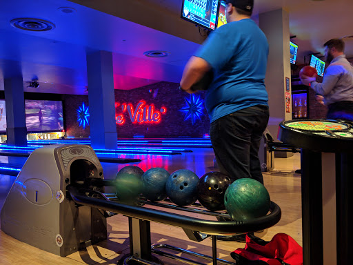 Bar «Sports & Social Club», reviews and photos, 427 S 4th St #100, Louisville, KY 40202, USA