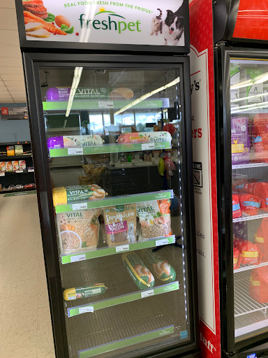 Pet Supply Store «Pet Source», reviews and photos, 1927 Spartanburg Hwy, Hendersonville, NC 28792, USA