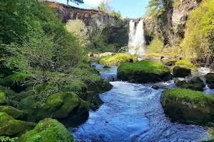 Salto Del Contra image