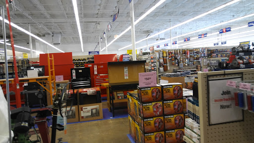 Hardware Store «Harbor Freight Tools», reviews and photos, 708 SE US Hwy 19, Crystal River, FL 34429, USA