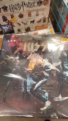 Book Store «Half Price Books», reviews and photos, 366 W Army Trail Rd, Bloomingdale, IL 60108, USA