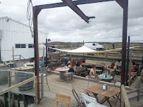 Atmosphère du Bar-restaurant à huîtres La Cabane à Brem-sur-Mer - n°20