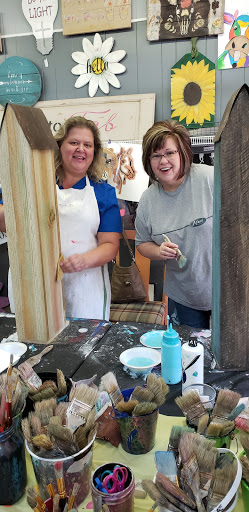 Furniture Store «drab to Fab Furnishings», reviews and photos, 209 S Main St, Winchester, IN 47394, USA