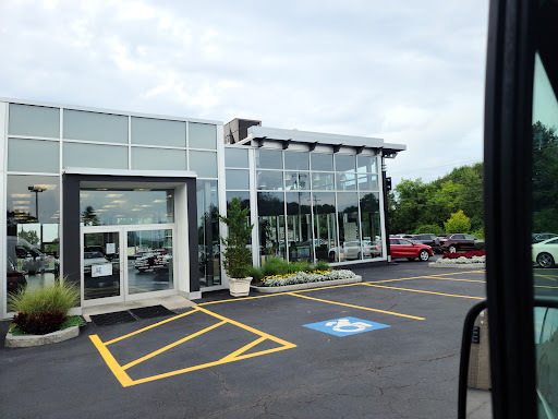 Mercedes Benz Dealer «Mercedes-Benz of Syracuse», reviews and photos, 5433 N Burdick St, Fayetteville, NY 13066, USA