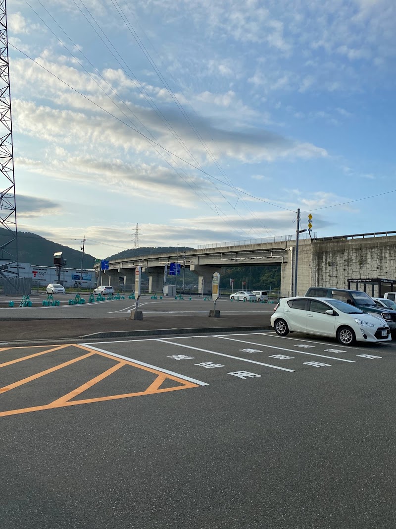福井北インター駐車場
