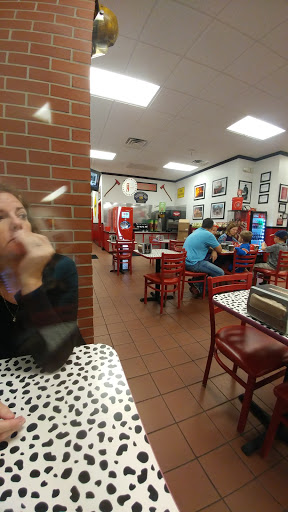 Sandwich Shop «Firehouse Subs», reviews and photos, 316 W Ehringhaus St, Elizabeth City, NC 27909, USA