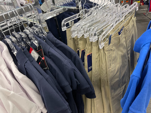 Shopping Mall «Charter Oak Mall», reviews and photos, 940 Silver Ln, East Hartford, CT 06118, USA