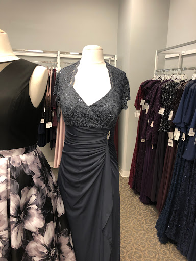 Stores to buy party dresses Minneapolis