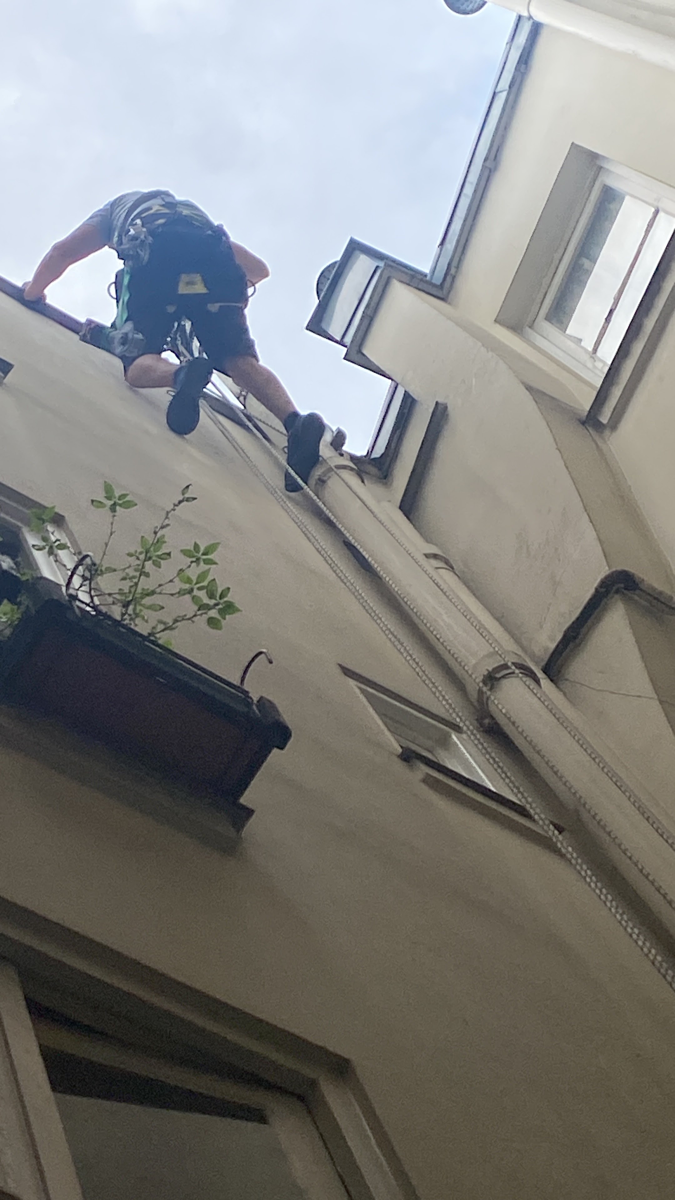 Photo n° 3 de l'avis de Abderrahmane. fait le 12/06/2023 à 15:34
