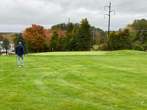 Public Golf Course «Strawberry Valley Golf Course», reviews and photos, 164 Washington St, Abington, MA 02351, USA