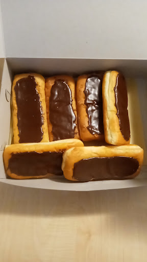 Donut Shop «Sprinkles Donut Shop», reviews and photos, 8467 Algoma Ave NE, Rockford, MI 49341, USA