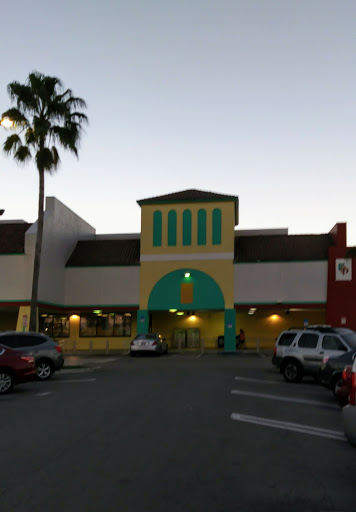 Supermarket «Publix Super Market at Flagler Park Plaza», reviews and photos, 8341 W Flagler St, Miami, FL 33144, USA