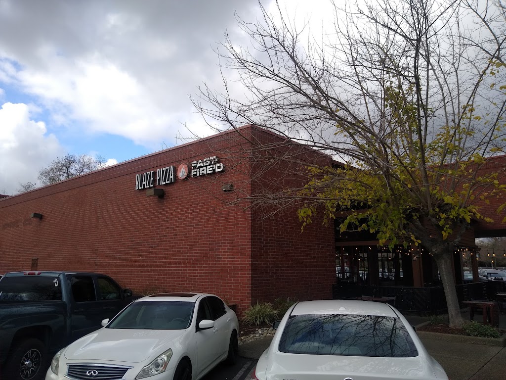 Blaze Pizza 95670