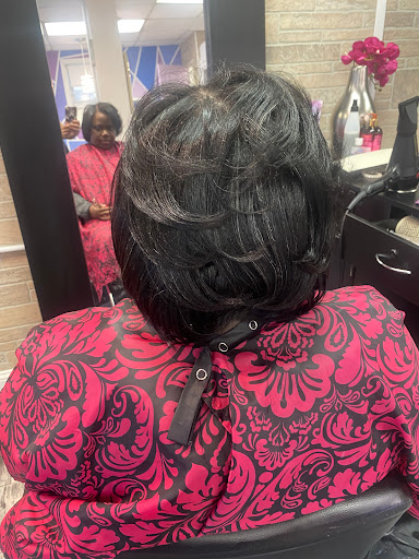 Hair Salon «Ada Dominican Hair Salon», reviews and photos, 208 W Bel Air Ave, Aberdeen, MD 21001, USA