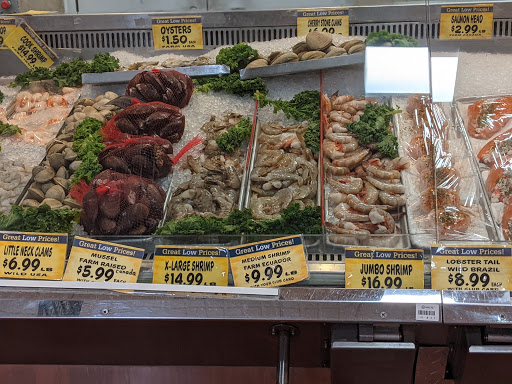 Grocery Store «Foodtown of Kensington», reviews and photos, 382 McDonald Ave, Brooklyn, NY 11218, USA