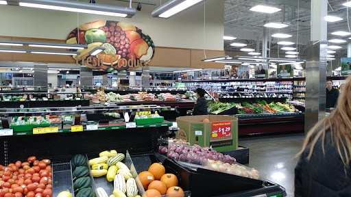 Grocery Store «Fred Meyer», reviews and photos, 801 Auburn Way N, Auburn, WA 98002, USA