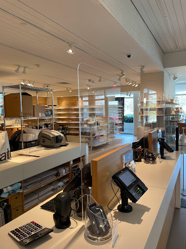 Furniture Store «Crate and Barrel», reviews and photos, 3400 Around Lenox Dr, Atlanta, GA 30326, USA