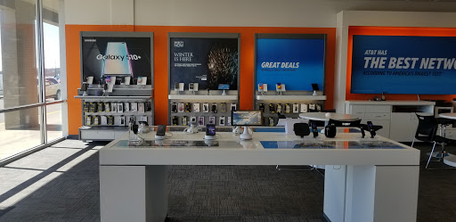Cell Phone Store «AT&T Authorized Retailer - Corydon», reviews and photos, 2363 Old Hwy 135 Ste 106, Corydon, IN 47112, USA