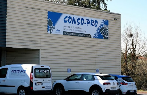 Photo 1 - Auto pieces 43