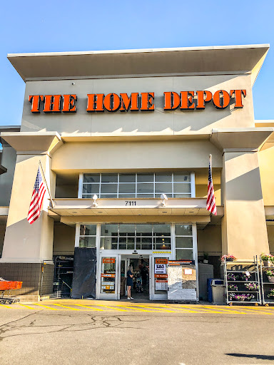 Home Improvement Store «The Home Depot», reviews and photos, 7111 Westlake Terrace, Bethesda, MD 20817, USA