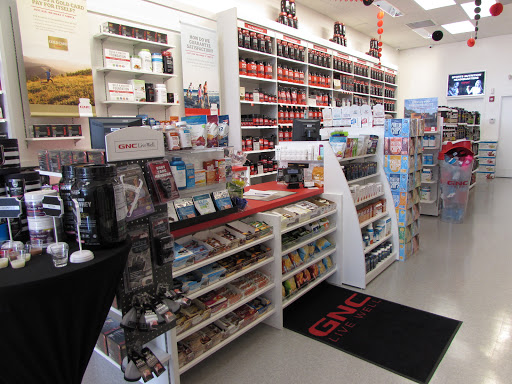 Vitamin & Supplements Store «GNC», reviews and photos, 7520 NW 104th Ave a106, Doral, FL 33178, USA