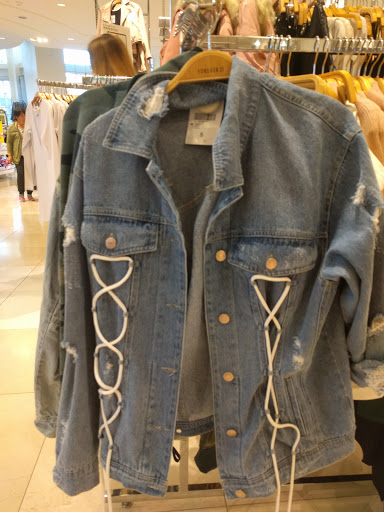 Clothing Store «Forever 21», reviews and photos, 757 Spectrum Center Dr, Irvine, CA 92618, USA