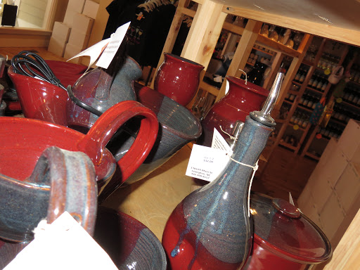 Wine Bar «Coastal Wine Boutique and Tasting Room», reviews and photos, 10880 Ocean Hwy #12a, Pawleys Island, SC 29585, USA