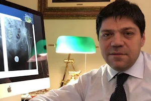 Dott. Leonardo Latella | Specialista Protesi Anca e Ginocchio | Arezzo image