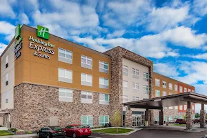 Holiday Inn Express & Suites Rice Lake, an IHG Hotel image